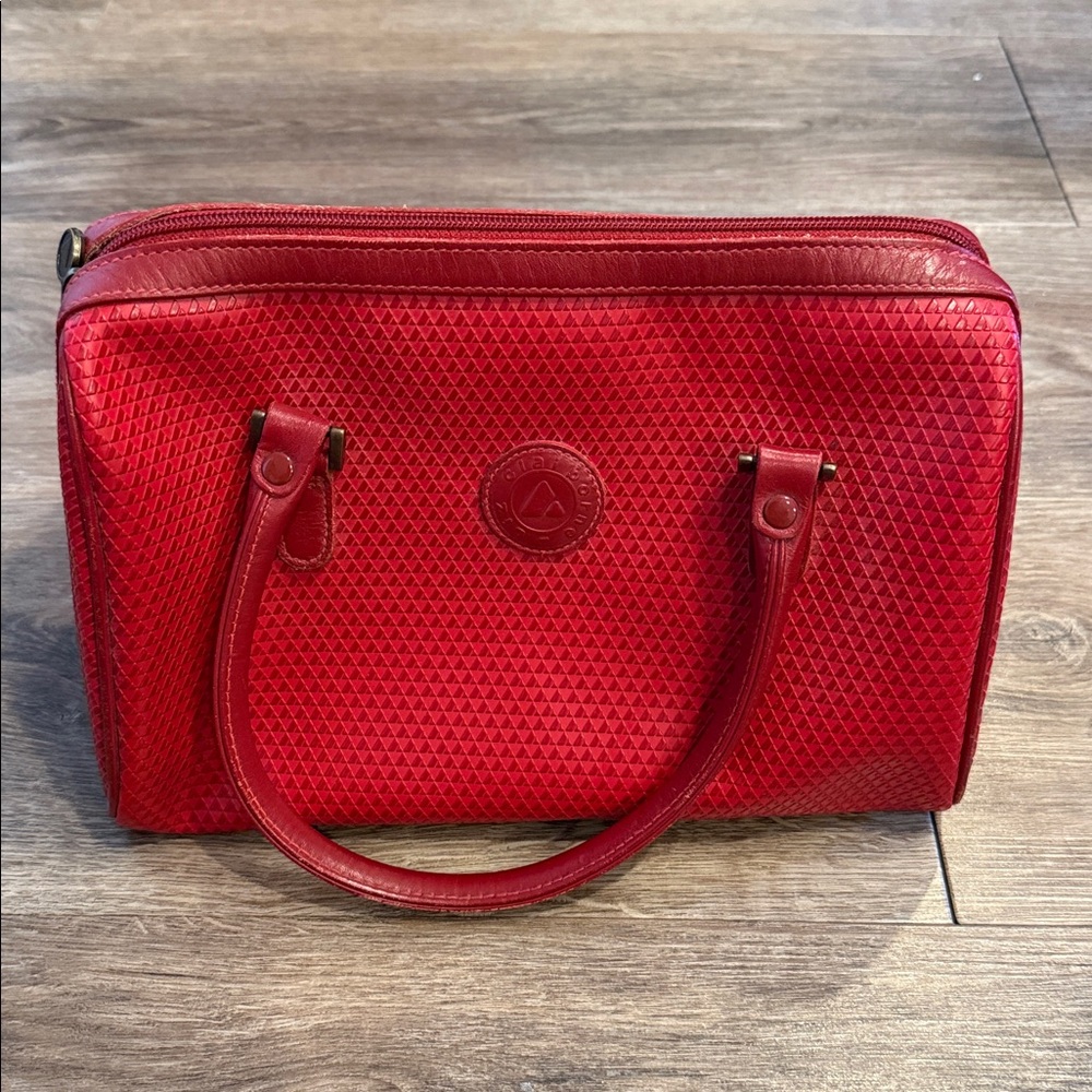 Liz Claiborne Red Textured Top-Handle Crossbody Bag